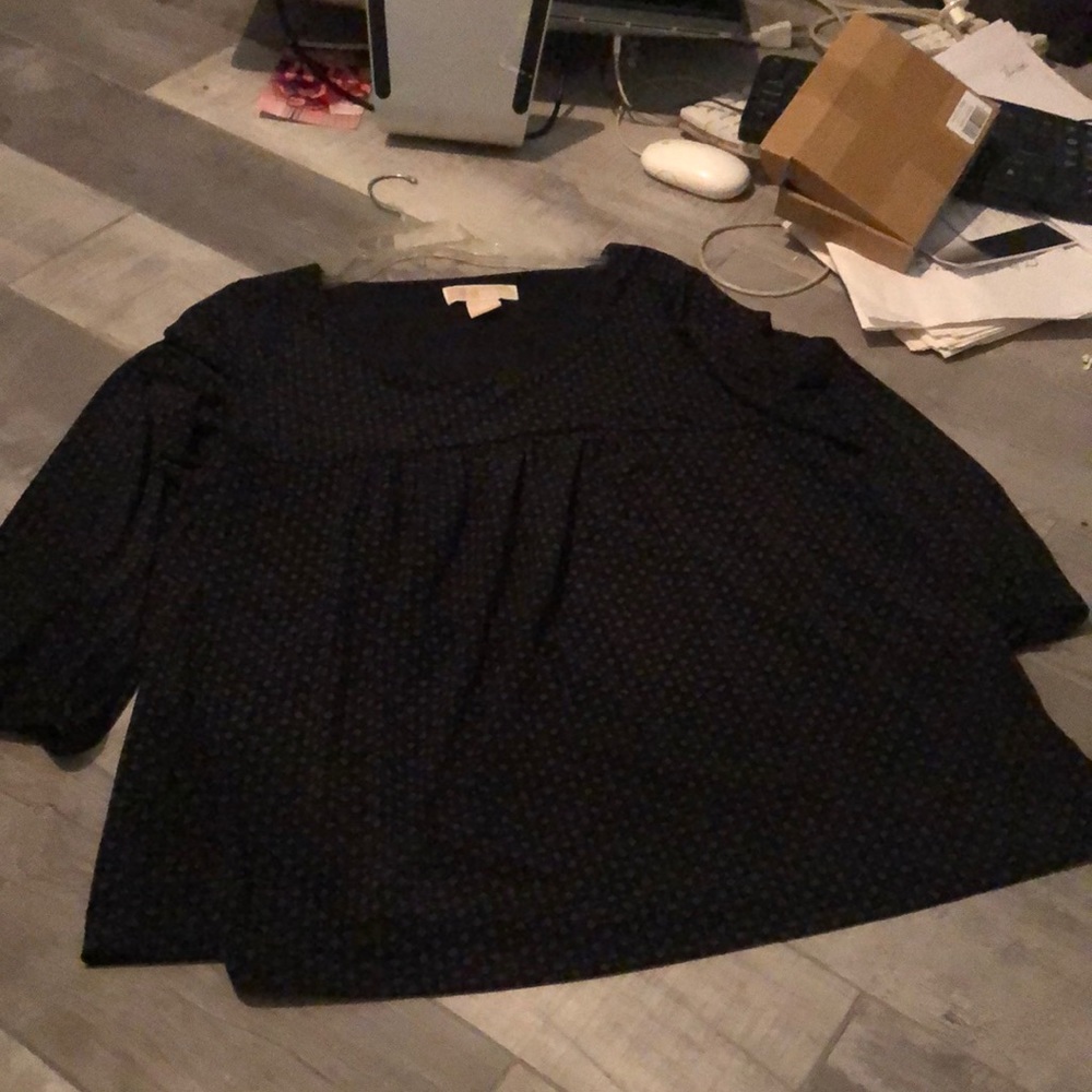 Michael Kors size Large 3/4 sleeve top